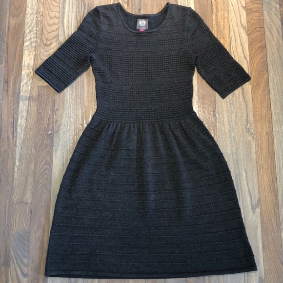 Vince Camuto Dresses & Skirts - Firm❤️ Vince Camuto Dark Gray Ribbed Sweater Dress